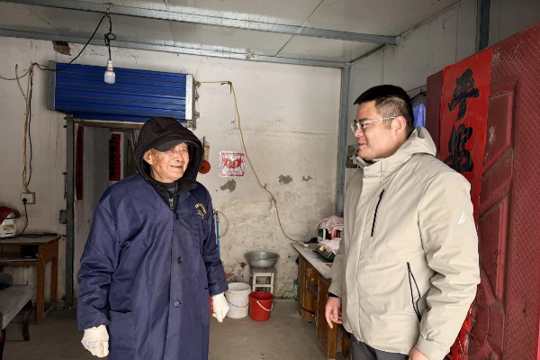 长丰县岗集镇黄浦社区:党建引领践初心 多元服务暖民心.jpg